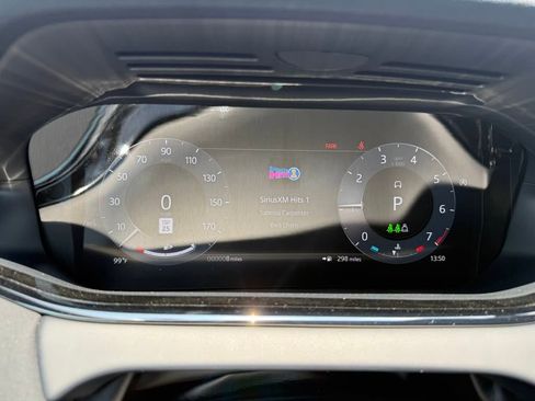 New 2026 Land Rover Range Rover Evoque Dynamic SE AWD/4WD image 21