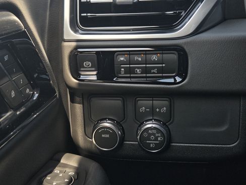 New 2026 GMC Yukon Denali RWD image 21