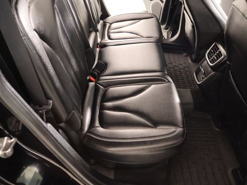 Used 2020 Lincoln Nautilus FWD image 13