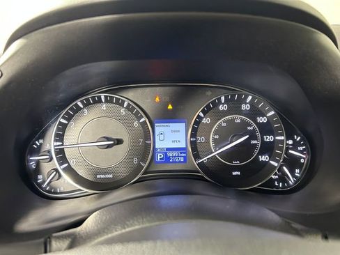 Used 2019 Nissan Armada Platinum w/ Captain's Chairs Package image 18