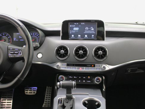 Used 2019 Kia Stinger GT image 52