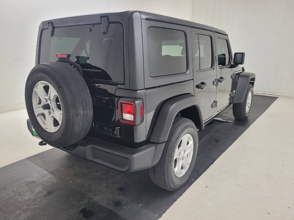 Used 2019 Jeep Wrangler Unlimited Sport S AWD/4WD image 9