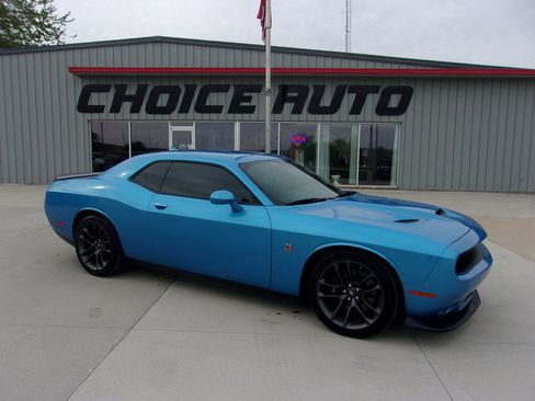 Used 2023 Dodge Challenger R/T Scat Pack w/ Plus Package image 2