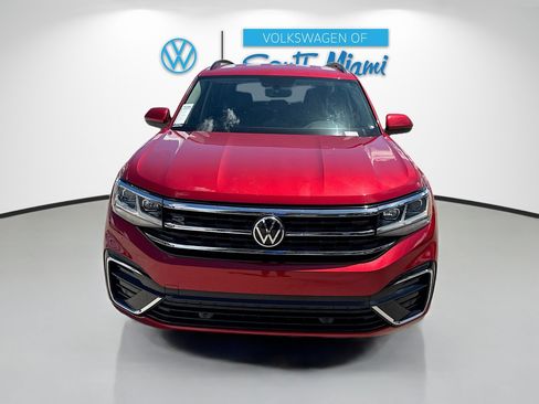 Used 2021 Volkswagen Atlas SE w/ Towing Package FWD image 2