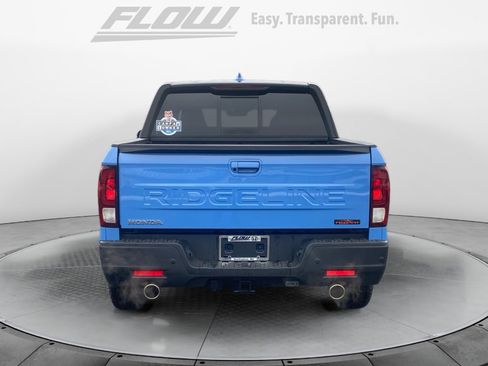 Certified 2025 Honda Ridgeline TrailSport image 6