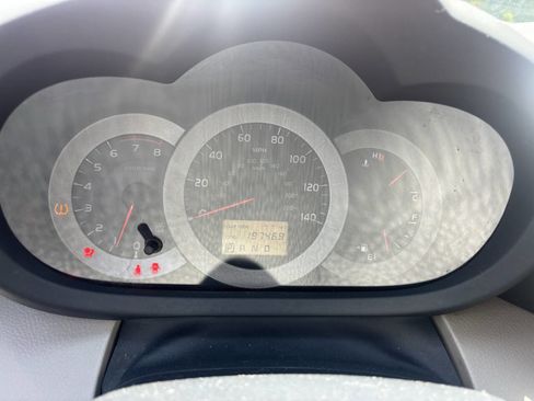 Used 2006 Toyota RAV4 Limited image 7