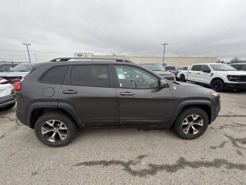 Used 2014 Jeep Cherokee Trailhawk w/ Technology Group image 7
