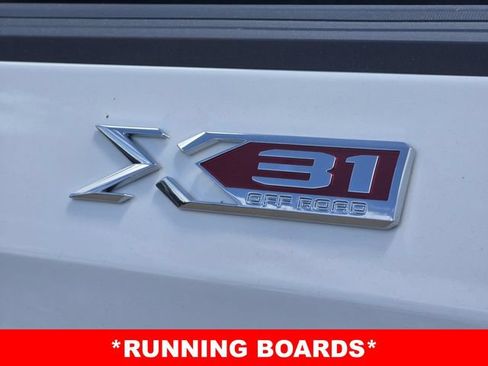 New 2026 GMC Sierra 1500 SLT AWD/4WD image 7