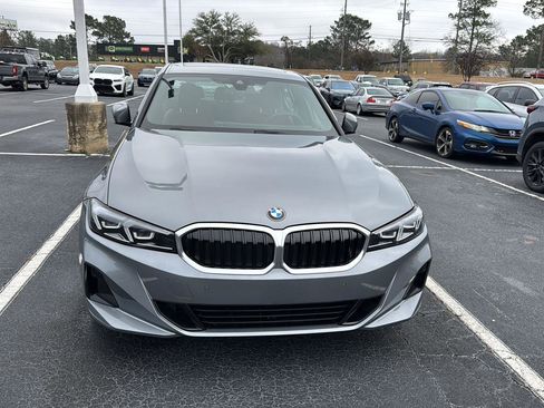 Certified 2025 BMW 330i 330i w/ Premium Package image 3
