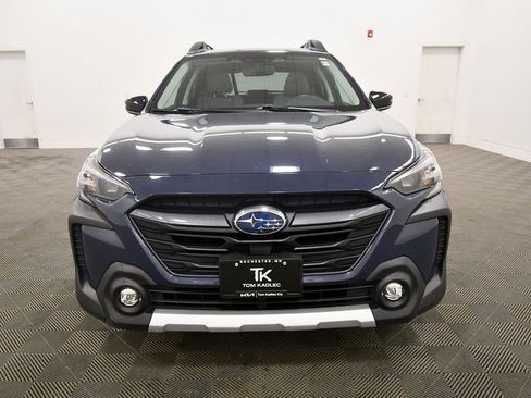 Used 2023 Subaru Outback Limited image 11
