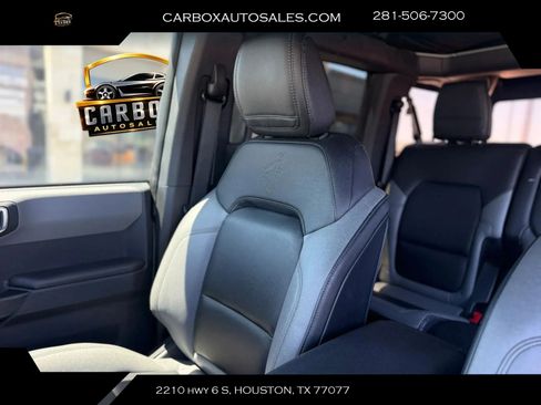 Used 2024 Ford Bronco Black Diamond w/ Sasquatch Package AWD/4WD image 17