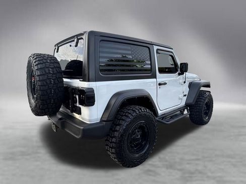 Used 2022 Jeep Wrangler Sport AWD/4WD image 4
