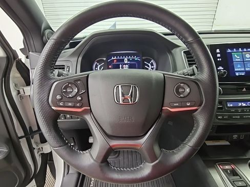 Used 2023 Honda Passport EX-L image 25