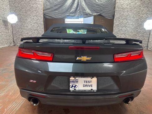 Used 2018 Chevrolet Camaro SS RWD image 6