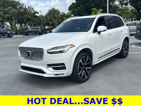 Used 2023 Volvo XC90 B6 Plus w/ Protection Package Premier AWD/4WD image 3