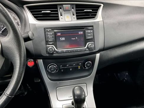 Used 2015 Nissan Sentra SR FWD image 4