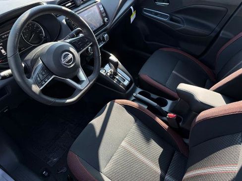 New 2025 Nissan Versa SR w/ Trunk Package image 16