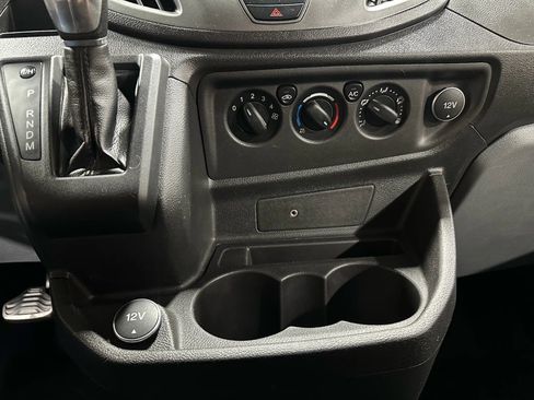 Used 2018 Ford Transit 350 XL image 31