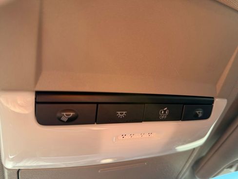 Used 2025 Nissan Altima 2.5 SR image 21