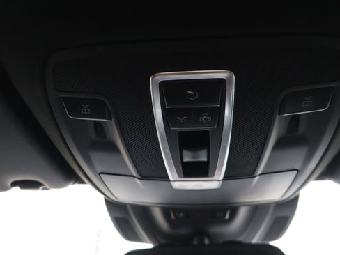 Used 2019 Mercedes-Benz GLS 450 4MATIC image 33