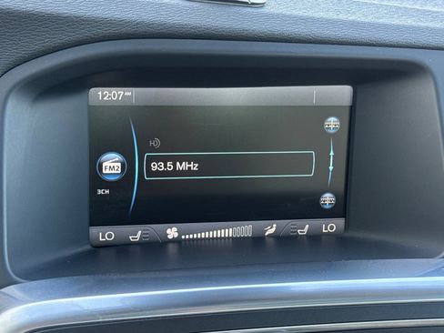 Used 2013 Volvo S60 T5 image 24