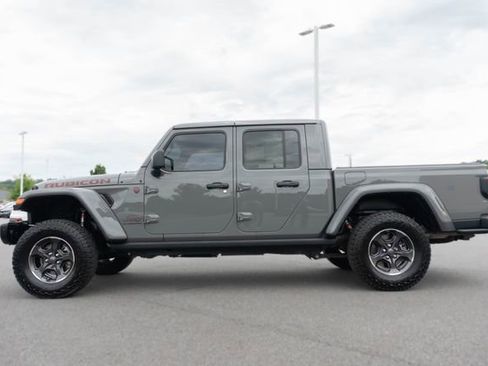 Used 2021 Jeep Gladiator Rubicon AWD/4WD image 6
