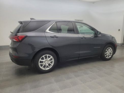 Used 2023 Chevrolet Equinox LT w/ Driver Convenience Package AWD/4WD image 10