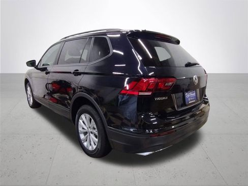 Used 2020 Volkswagen Tiguan S image 12