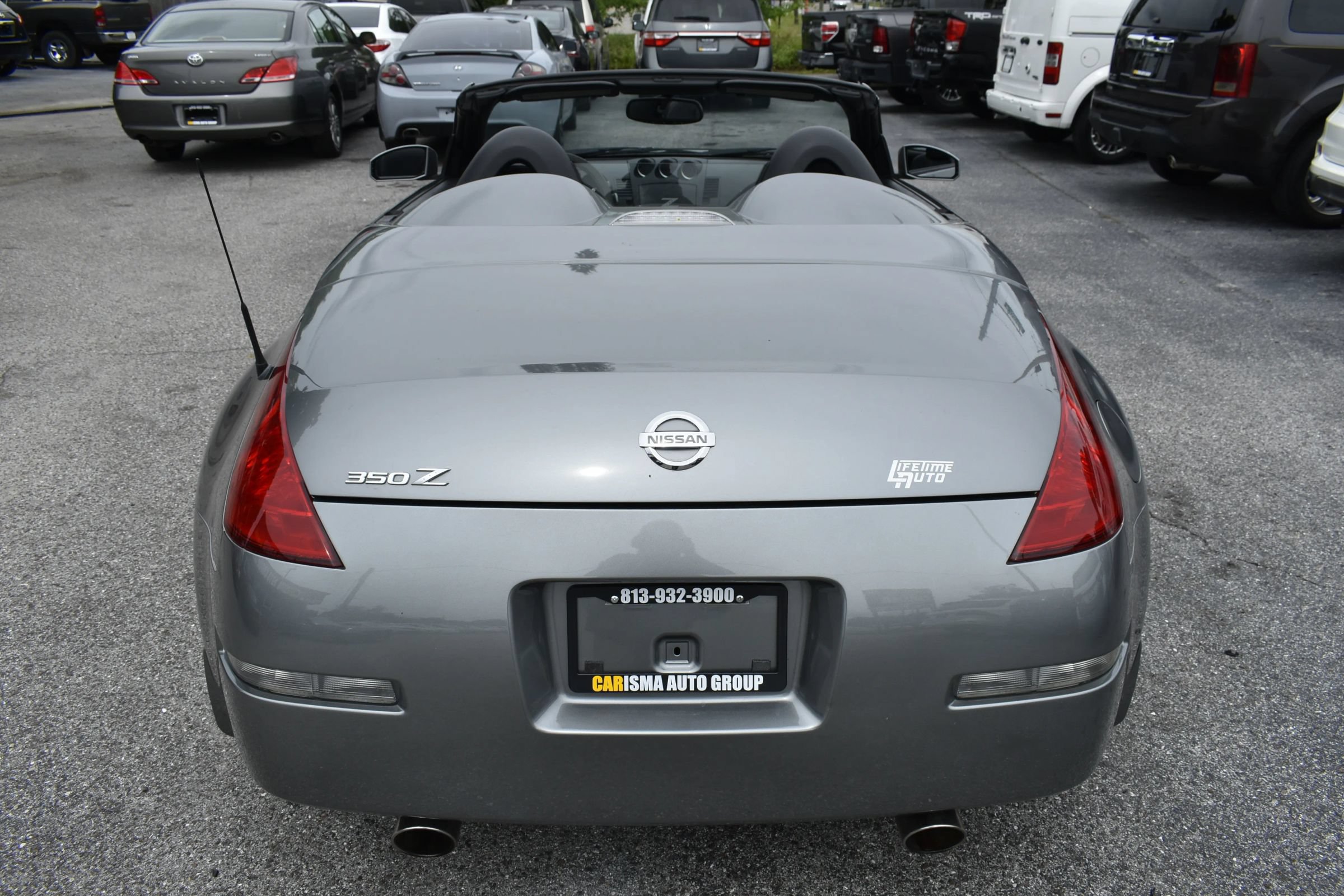 Used 2004 Nissan 350Z Touring RWD image 6