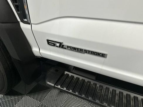 New 2023 Ford F550 4x4 Regular Cab Super Duty image 43