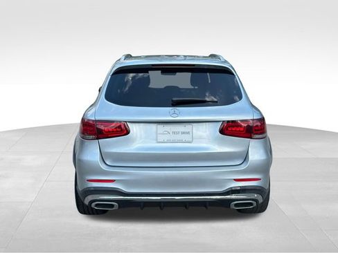 Used 2022 Mercedes-Benz GLC 300 image 4