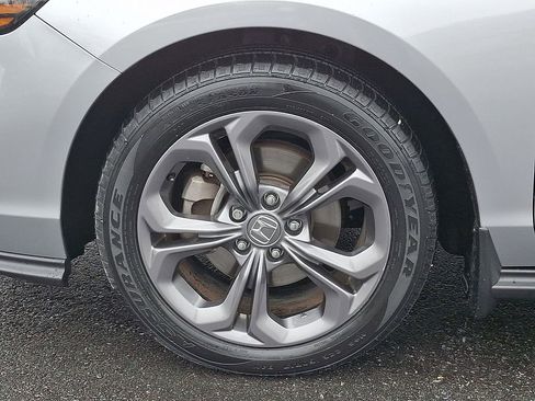 Used 2023 Honda Accord EX image 8