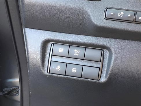 Used 2023 Nissan Leaf SV Plus image 12