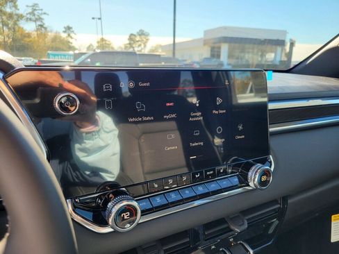 New 2026 GMC Canyon Elevation w/ Convenience Package image 20