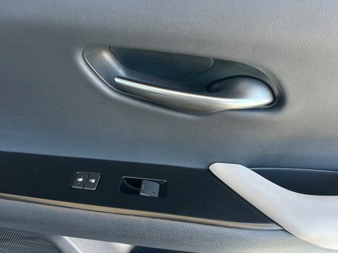 Used 2024 Lexus UX 250h F Sport image 22