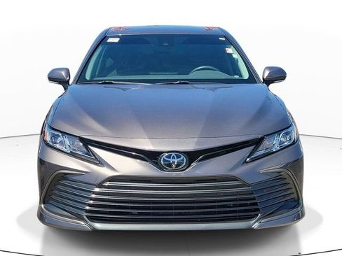 Used 2024 Toyota Camry LE w/ Convenience Package FWD image 3