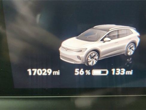 Used 2023 Volkswagen ID.4 Pro image 37