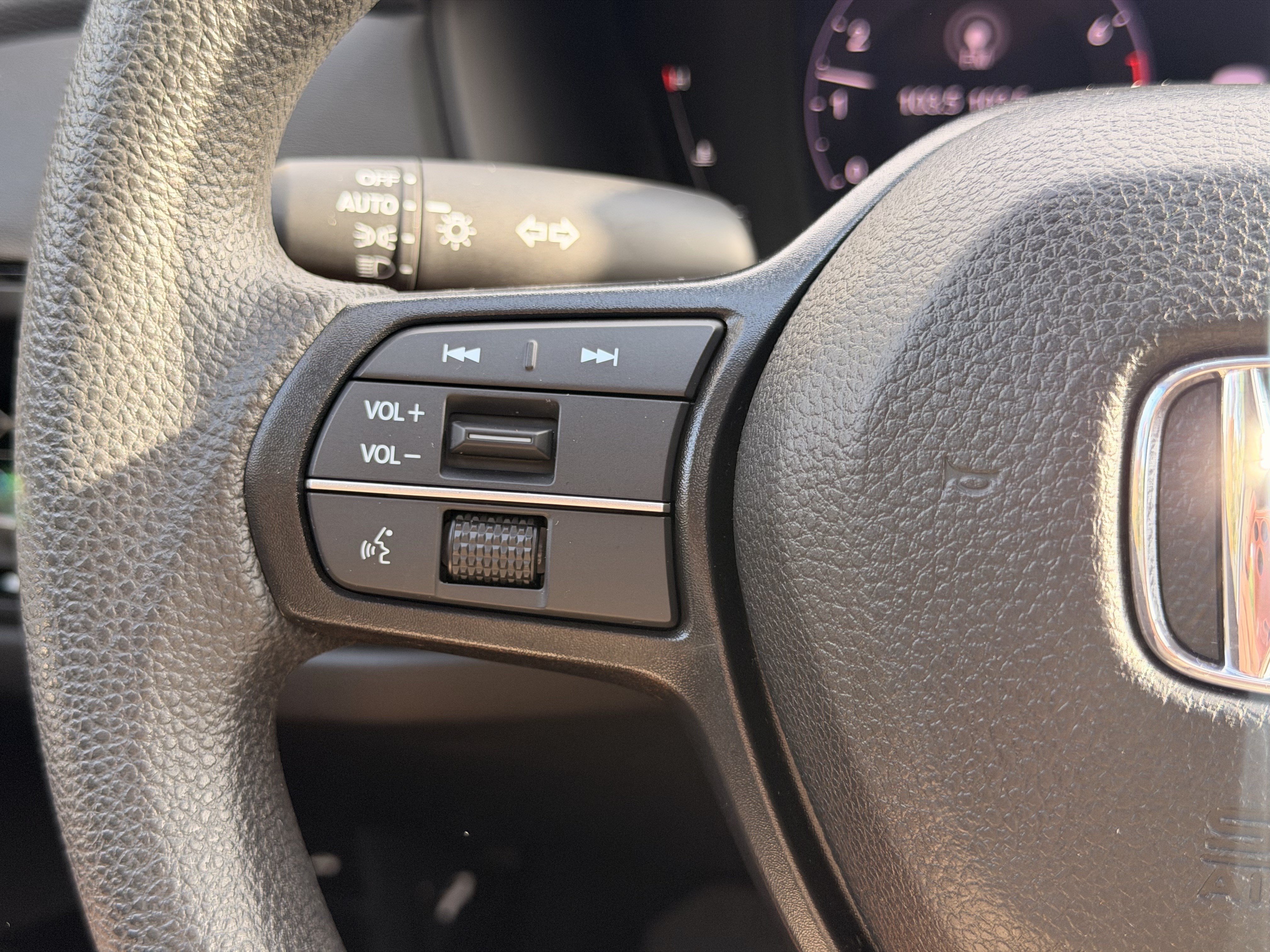 Used 2024 Honda Accord EX image 23