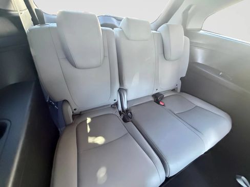 Used 2018 Honda Odyssey EX-L image 20