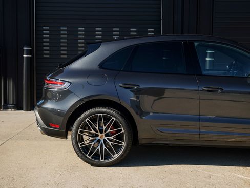 New 2026 Porsche Macan S image 14
