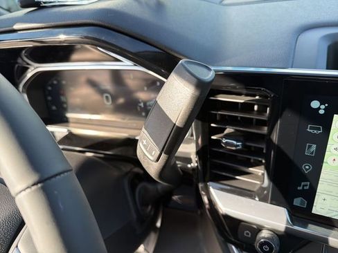 New 2026 Chevrolet Silverado 1500 LT image 21