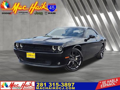 Used 2022 Dodge Challenger SXT w/ Blacktop Package