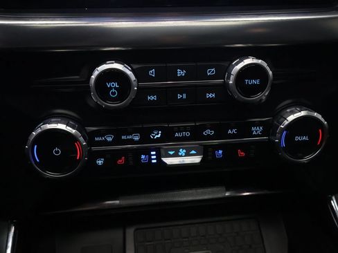 Used 2023 Ford F150 Lariat w/ Equipment Group 502A High AWD/4WD image 25