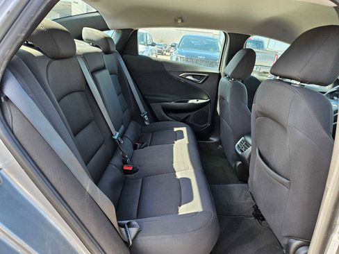 Used 2023 Chevrolet Malibu LT FWD image 19