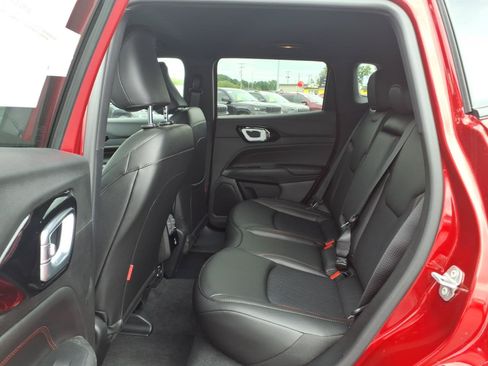 New 2026 Jeep Compass Trailhawk w/ Trailer Tow Group AWD/4WD image 8