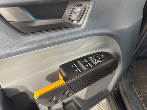 Used 2025 Ford Maverick Tremor AWD/4WD image 14