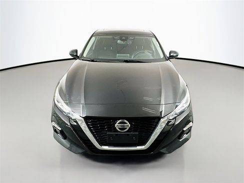 Certified 2020 Nissan Altima 2.5 SL image 2