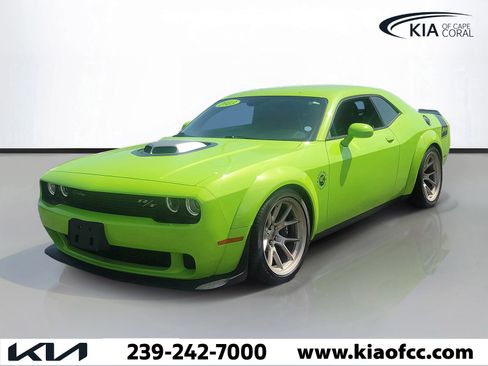 Used 2023 Dodge Challenger R/T Scat Pack RWD image 3