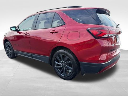 Used 2023 Chevrolet Equinox RS w/ RS Leather Package AWD/4WD image 3