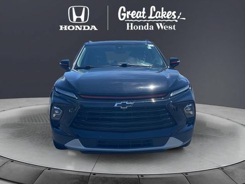Used 2024 Chevrolet Blazer LT w/ Sound & Technology Package FWD image 8